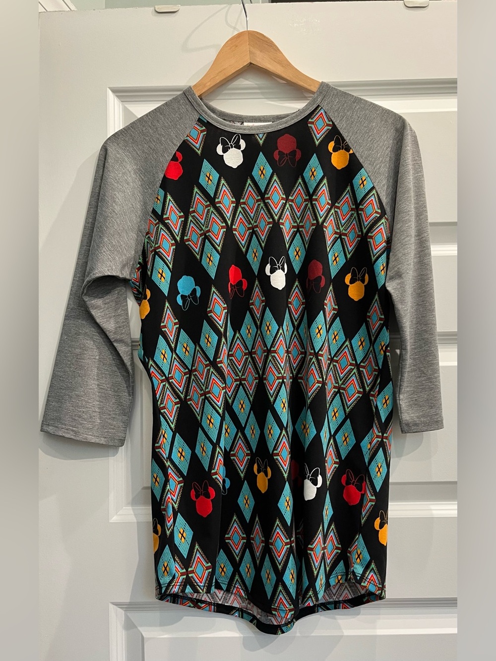 LuLaRoe Disney Randy Top, Small, Minnie Mouse, Argyle, Fall colors, LNWOT